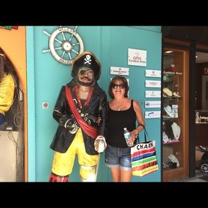 Meet your Posher, Sylvia